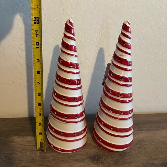 NEW Sleigh Hill Twisted Peppermint Red & White LED Light Up Christmas Tree Decor - Picture 14 of 14